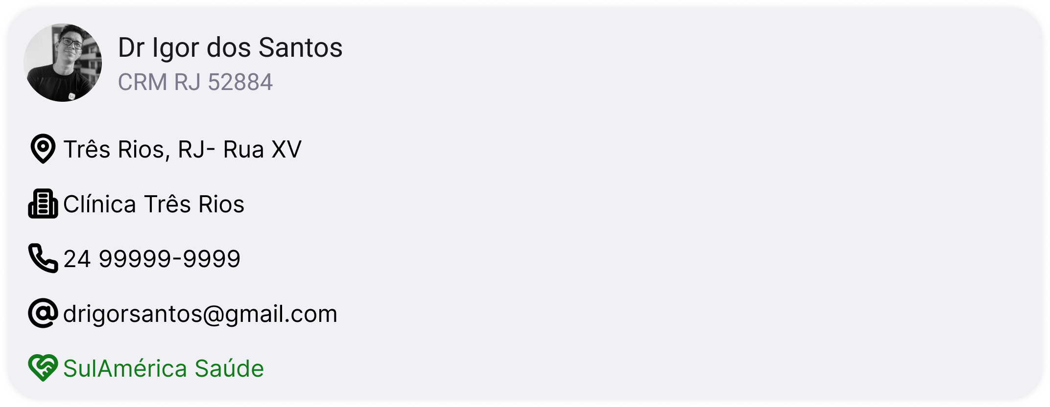 Imagem de um cartão de informações de um médico cadastrado no Zip Saúde